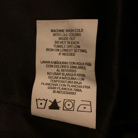 XOXO black snap button skirt. Size small. New+tags! - Picture 7 of 8